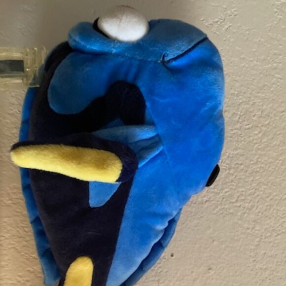DISNEY "PIXAR" FINDING DORY DISNEY PARKS STUFFED ANIMAL BLUE PLUSH SOFT NOS NWT - Picture 4 of 8